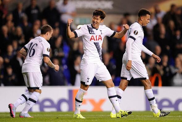  孙兴慜梅开二度热刺主场力克阿森纳迎德比胜利